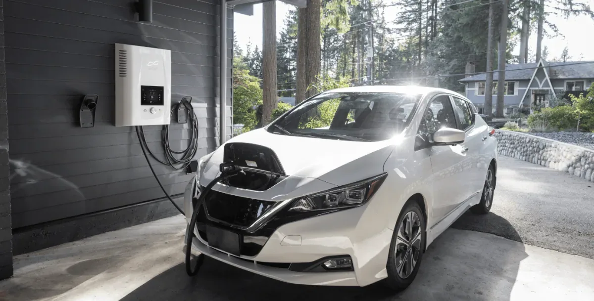 Borne de recharge IRVE à Noisy-le-Grand